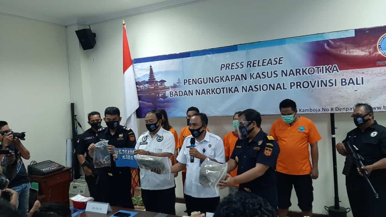 Press Release Pengungkapan Kasus BNN Provinsi Bali Press Release Pengungkapan Kasus BNN Provinsi Bali