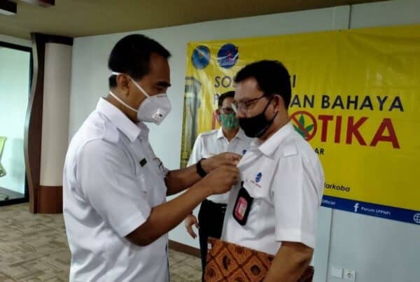 Kepala BNNP Bali Menjadi Narasumber dalam kegiatan Diseminasi Informasi P4GN melalui Insert Konten kepada karyawan AirNav Indonesia