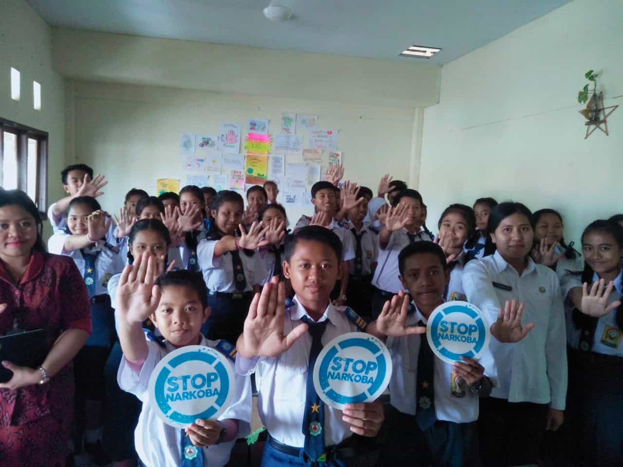 Sosialisasi Bahaya Narkoba Kepada Pelajar