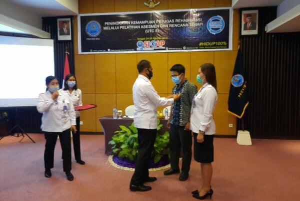 Peningkatan Kemampuan Petugas Rehabilitasi Melalui Pelatihan Asesmen Dan Rencana Terapi (UTC 5) Peningkatan Kemampuan Petugas Rehabilitasi Melalui Pelatihan Asesmen Dan Rencana Terapi (UTC 5)