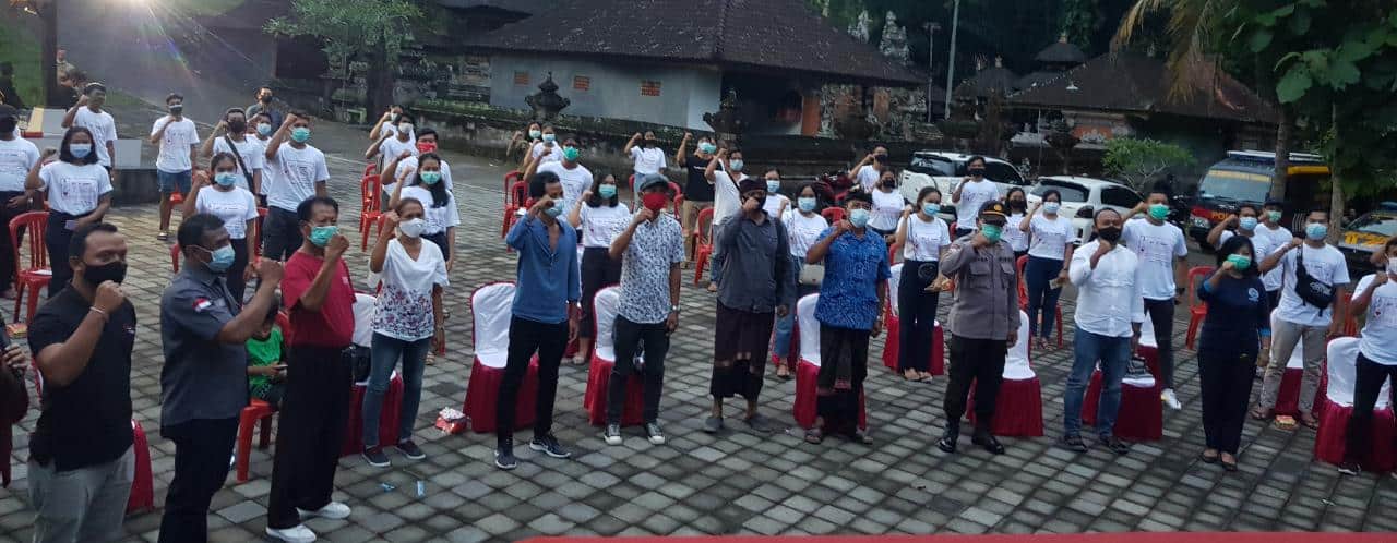 Narasumber kegiatan sosialisasi pada karang taruna taruni ( generaai muda) desa belayu marga kabupaten Tabanan Narasumber kegiatan sosialisasi pada karang taruna taruni ( generaai muda) desa belayu marga kabupaten Tabanan