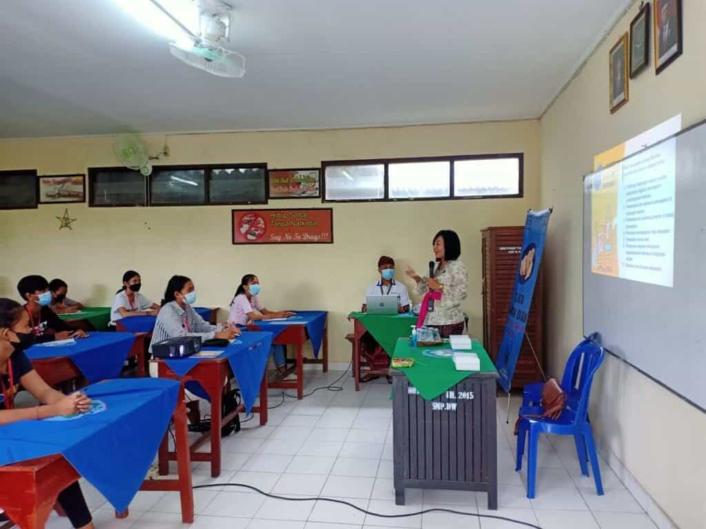 BNN Bersama SMP Dharma Wiweka Cegah Peredaran Narkoba Di linkungan Sekolah Konsep Otomatis
