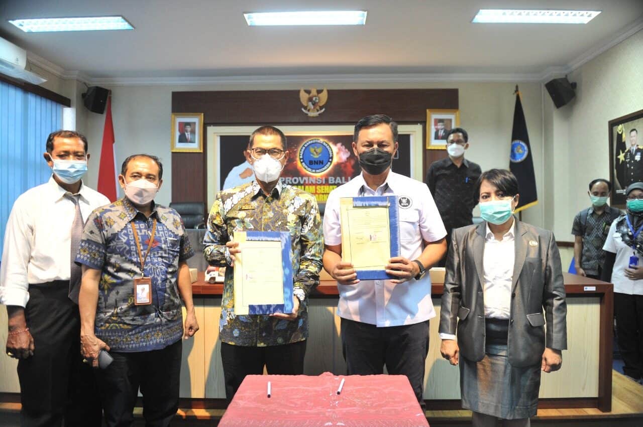 Penandatanganan PKS Antara BNNP Bali dan Badan Pusat Statistik Provinsi Bali Konsep Otomatis