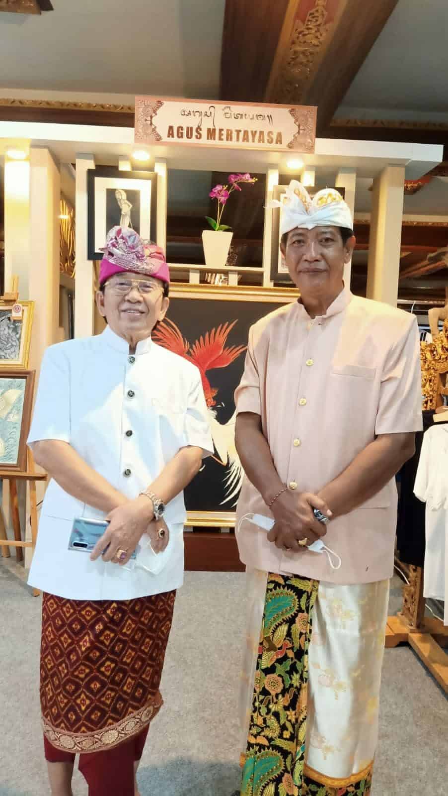 Menghadiri Undangan Perayaan Rahina Tumpek Wayang Konsep Otomatis
