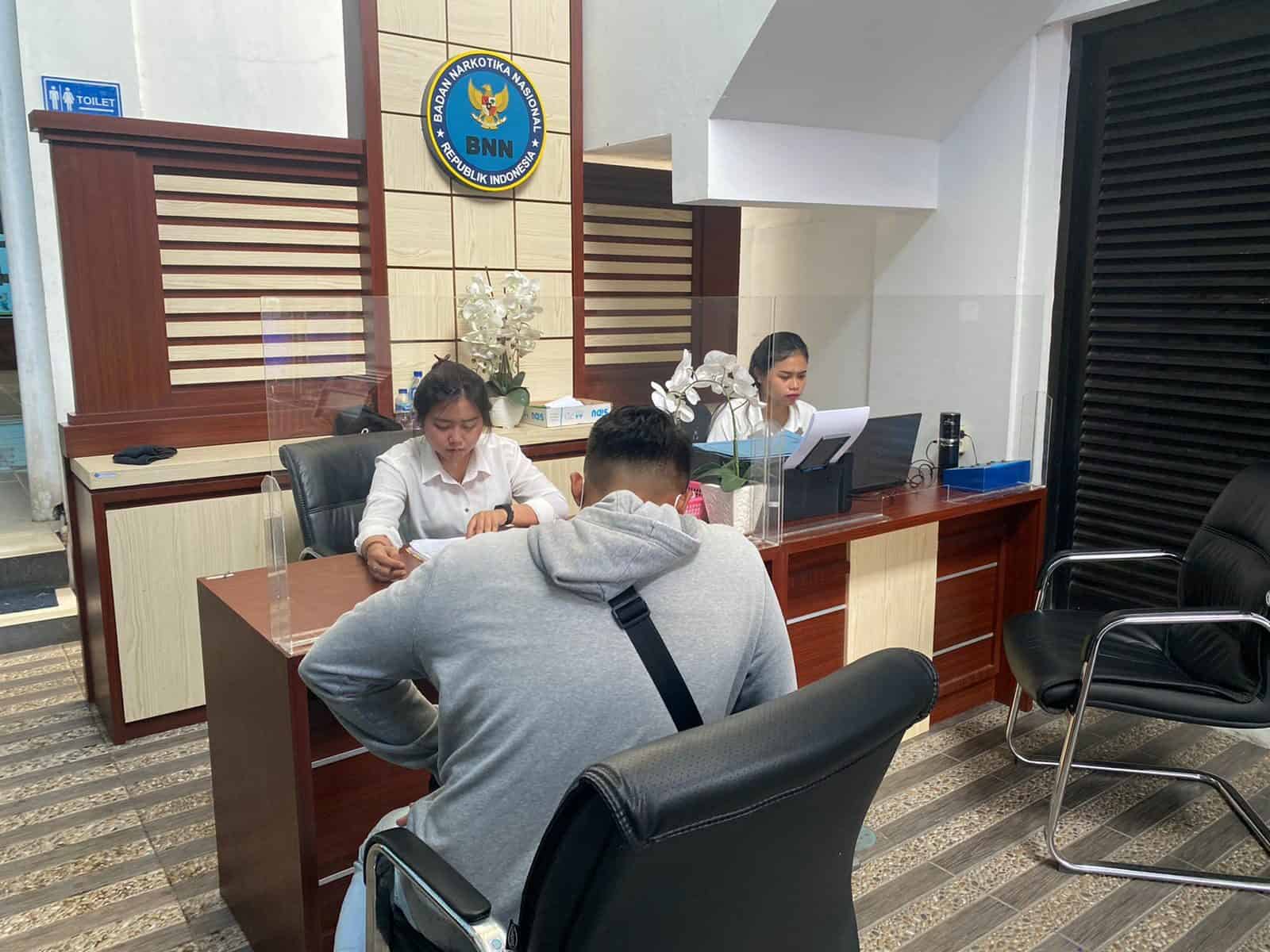 Audiensi dari Perkumpulan Narcotics Anonymus ( NA) Area Bali Konsep Otomatis