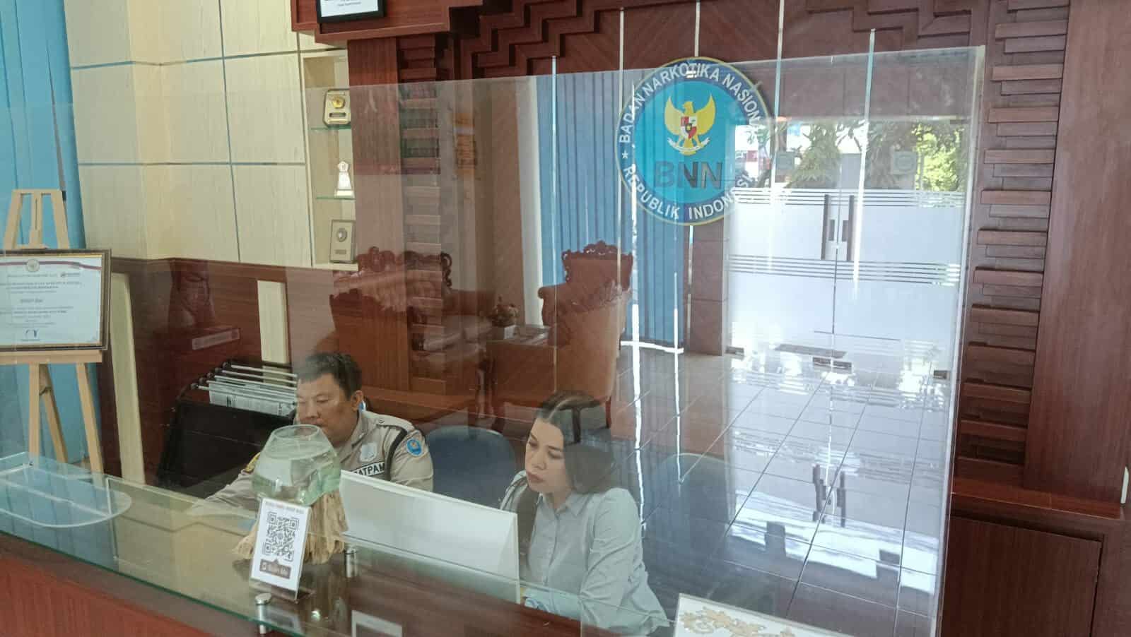 Piket Penjagaan Kantor Hari Selasa, 3 Januari 2023 Terkait Hari Raya Fakultatif hari ke I Konsep Otomatis