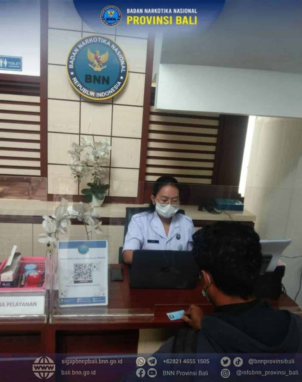 Audiensi kepada Ida Pangelingsir Agung Putra Sukahet ( Ka Asosiasi FKUB Indonesia, Ka Fkub Bali, Bandesa Agung Prov Bali ) Konsep Otomatis